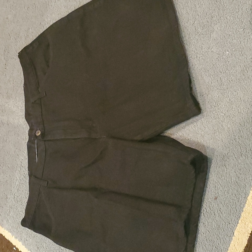 Men's size 42 black Jean shorts